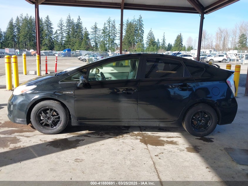 2014 TOYOTA PRIUS VIN: JTDKN3DU7E0359720