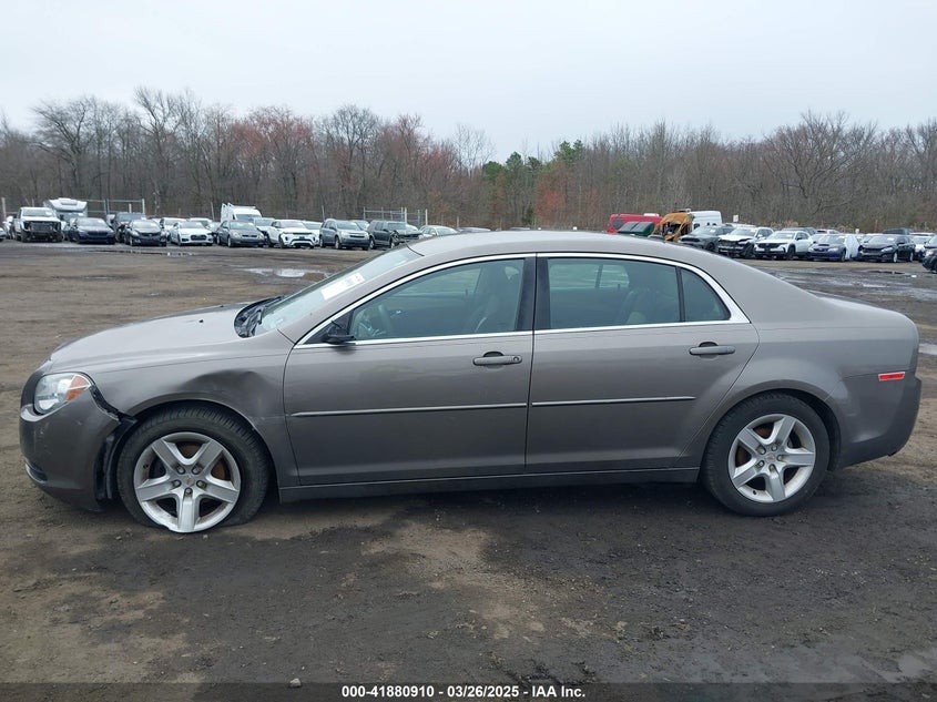2011 CHEVROLET MALIBU VIN: 1G1ZB5E18BF251602