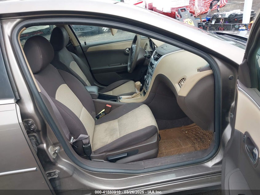 2011 CHEVROLET MALIBU VIN: 1G1ZB5E18BF251602