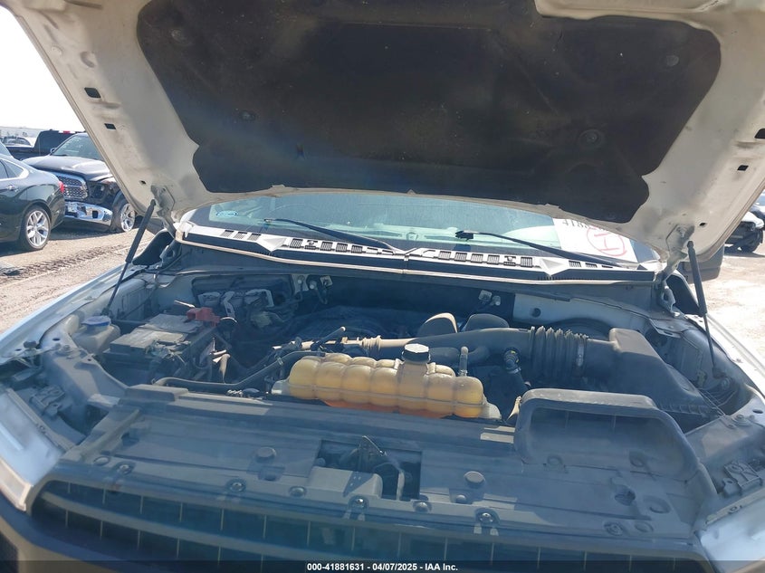 VIN 1FTMF1CB2JKE01171 2018 FORD F-150 XL