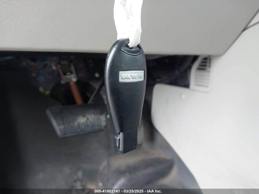 2013 Ram Cargo Tradesman VIN: 2C4JRGAGXDR533709 Lot: 41882141