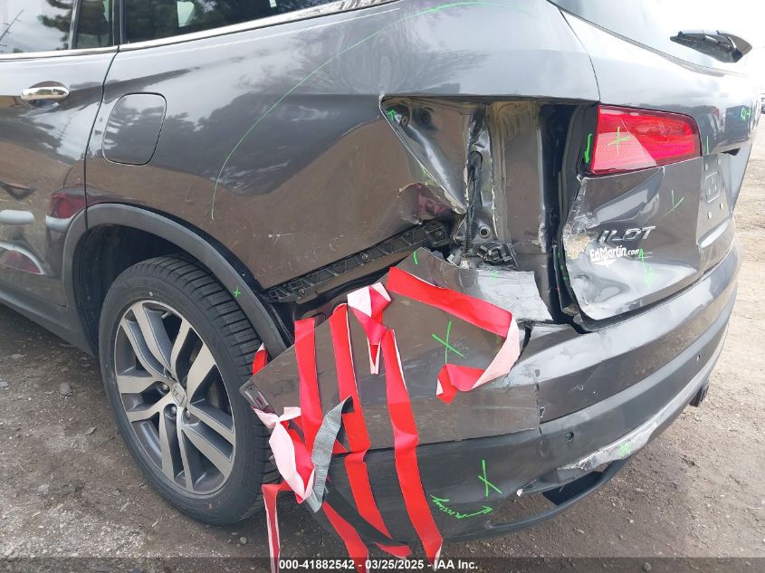 2017 HONDA PILOT TOURING - 5FNYF6H92HB012090