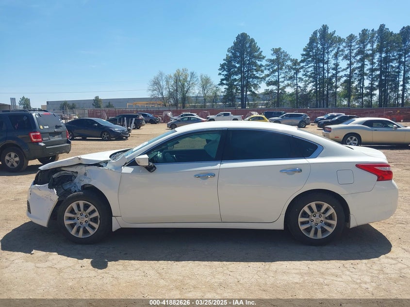 2017 NISSAN ALTIMA VIN: 1N4AL3AP7HN327461