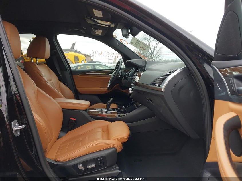 VIN 5UXTR9C56JLC73430 2018 BMW X3 XDRIVE30I