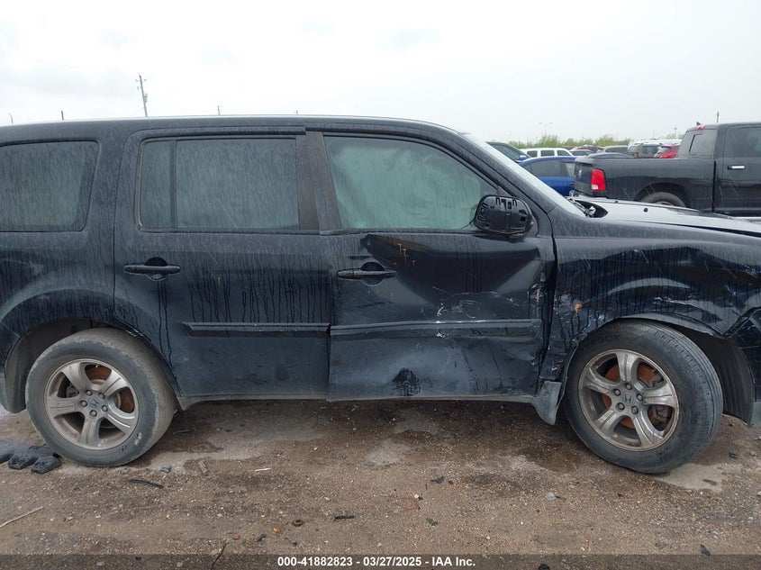 2012 HONDA PILOT VIN: 5FNYF3H4XCB003827