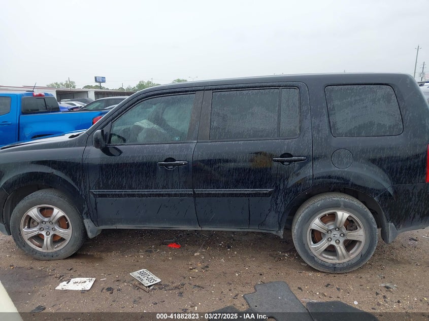 2012 HONDA PILOT VIN: 5FNYF3H4XCB003827