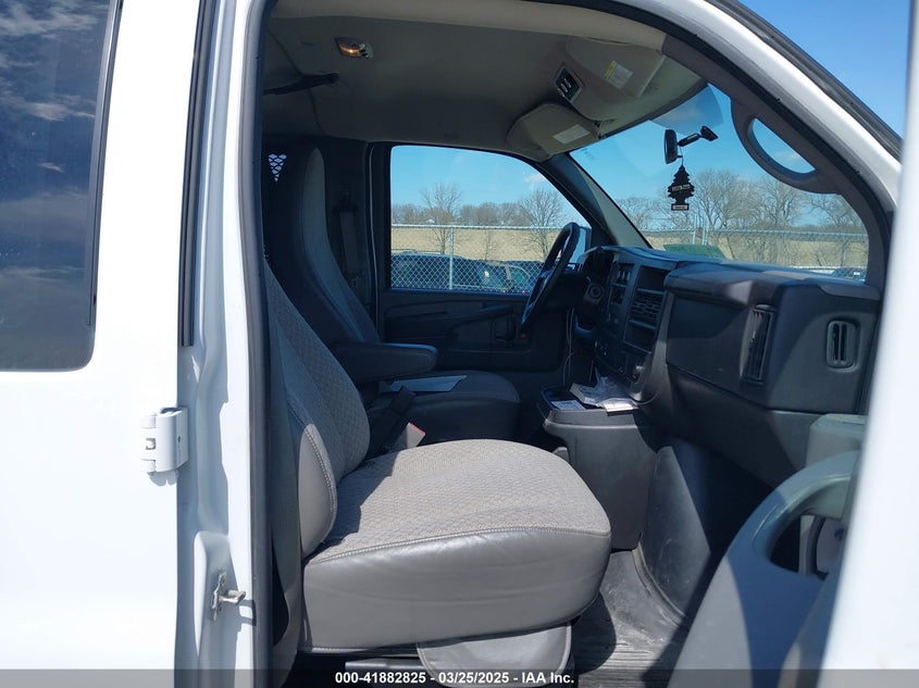 2015 CHEVROLET EXPRESS 3500 LS - 1GAZGZFG5F1162147