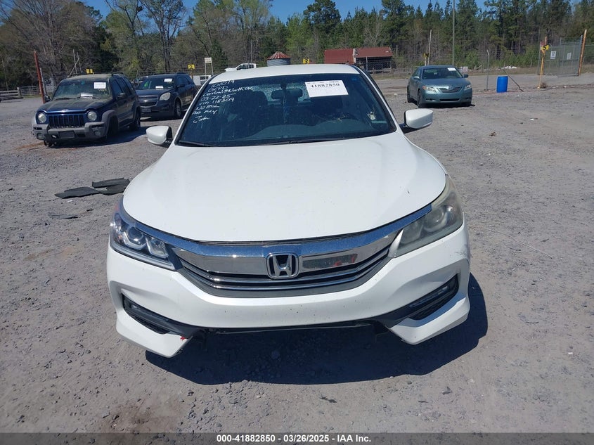 2017 HONDA ACCORD VIN: 1HGCR2F53HA118309