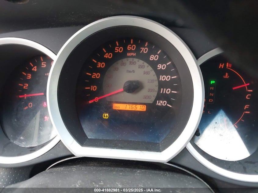 2007 TOYOTA TACOMA VIN: 5TEUU42N27Z377901