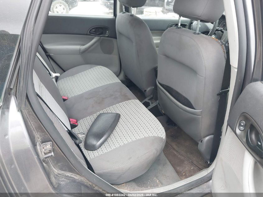 2007 Ford Focus S/Se/Ses VIN: 1FAHP34N47W169974 Lot: 41883342