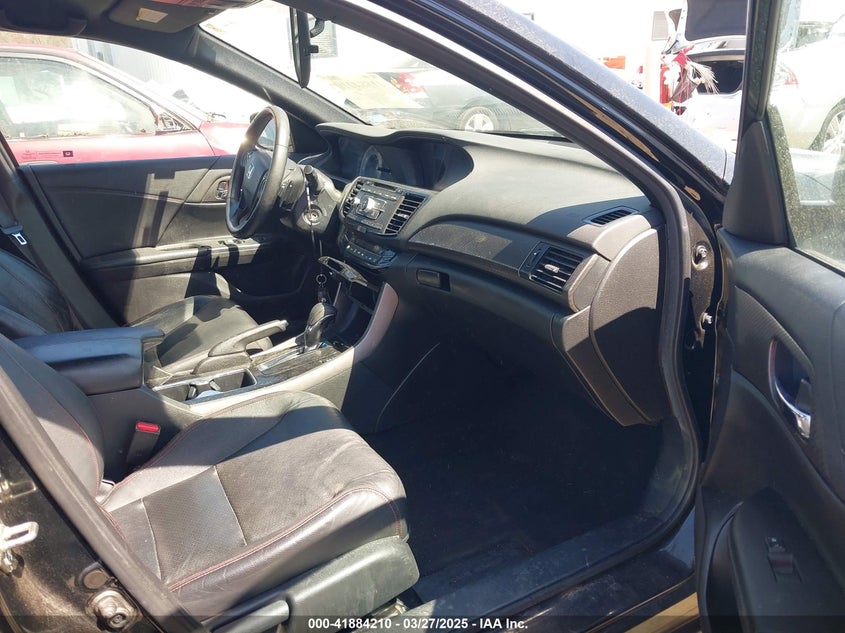 2017 HONDA ACCORD VIN: 1HGCR2F12HA138337