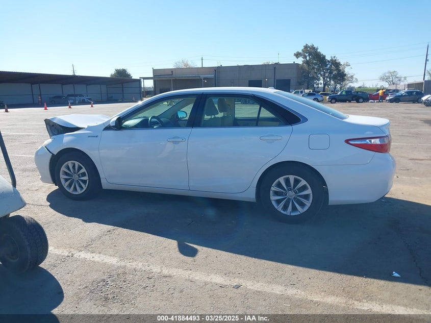 2015 TOYOTA CAMRY HYBRID VIN: 4T1BD1FK2FU165072