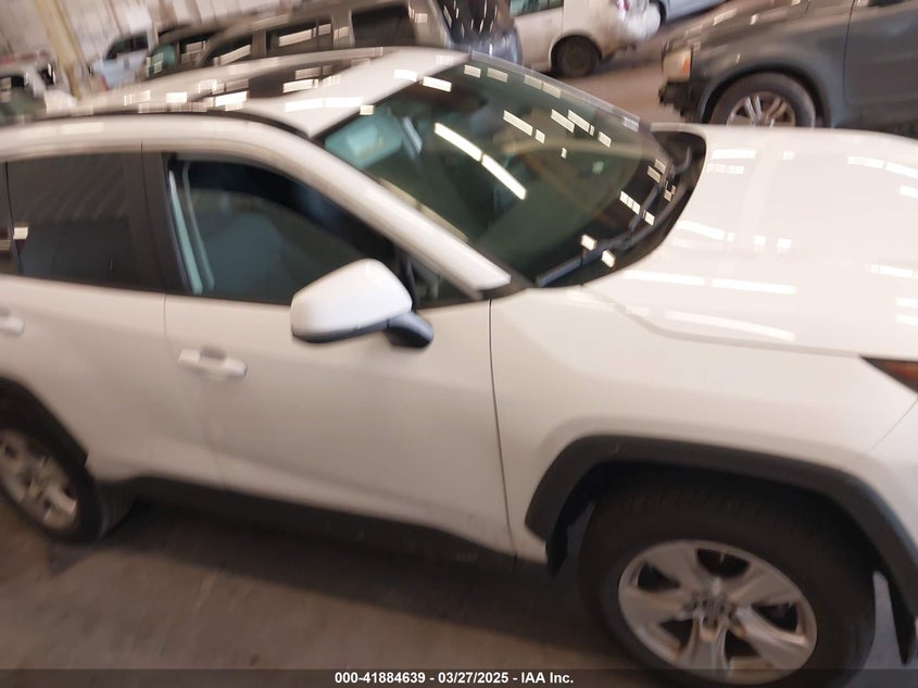 2019 TOYOTA RAV4 VIN: JTMP1RFV3KD025585
