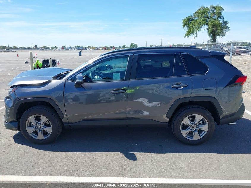 2025 TOYOTA RAV4 XLE - 2T3P1RFV6SC502305