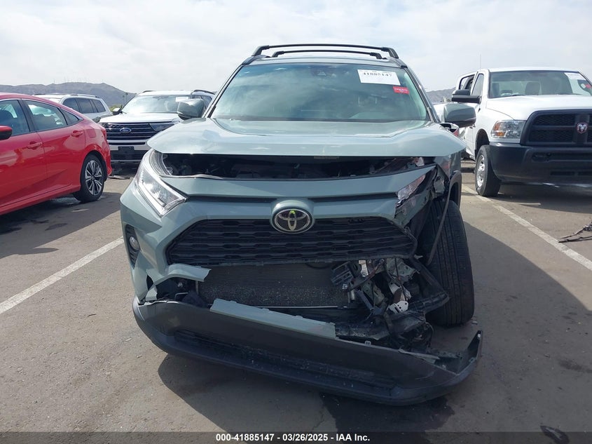 VIN 2T3W1RFV7LW059853 2020 TOYOTA RAV4 XLE/XLE PREMIUM
