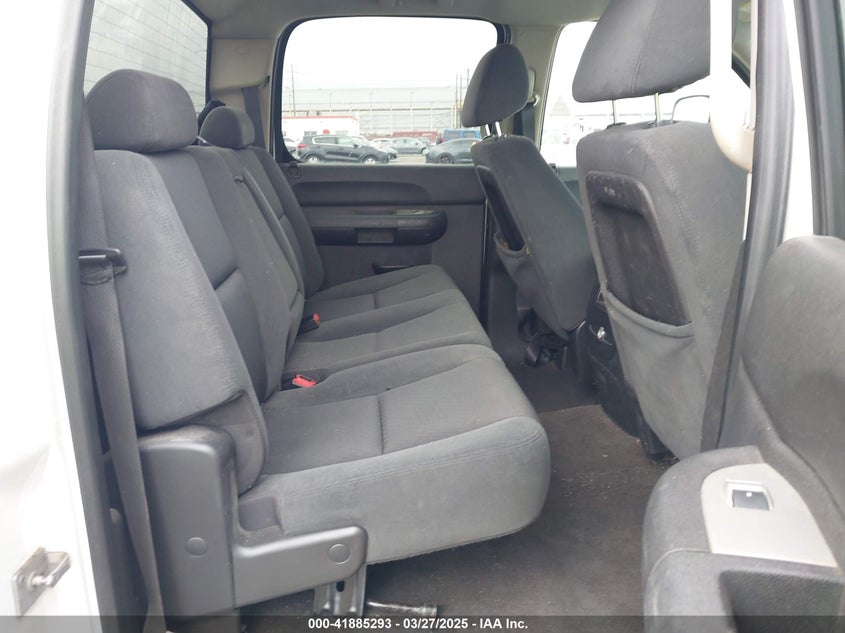 2007 CHEVROLET SILVERADO 2500HD VIN: 1GCHC23607F520597