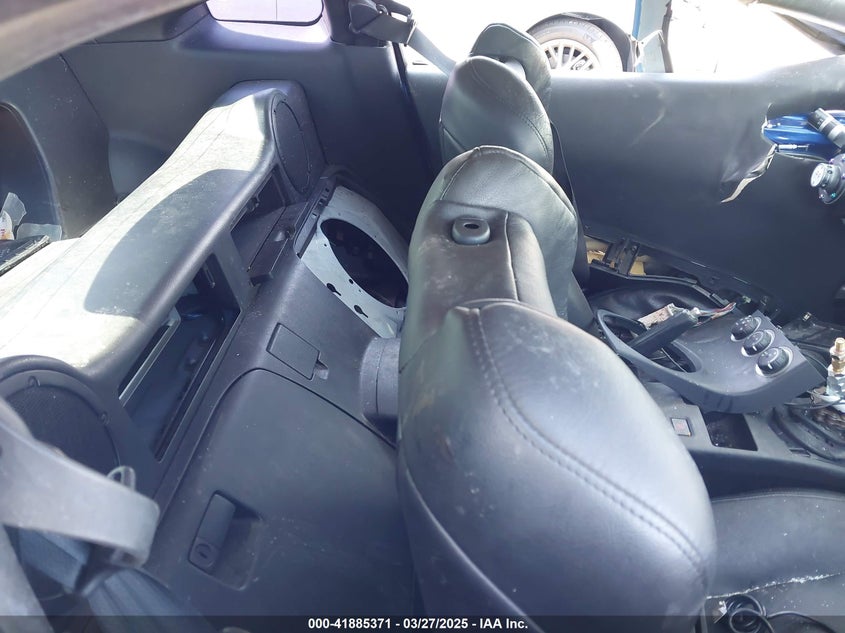 JN1AZ34DX4T161147 2004 NISSAN 350Z photo no. 8