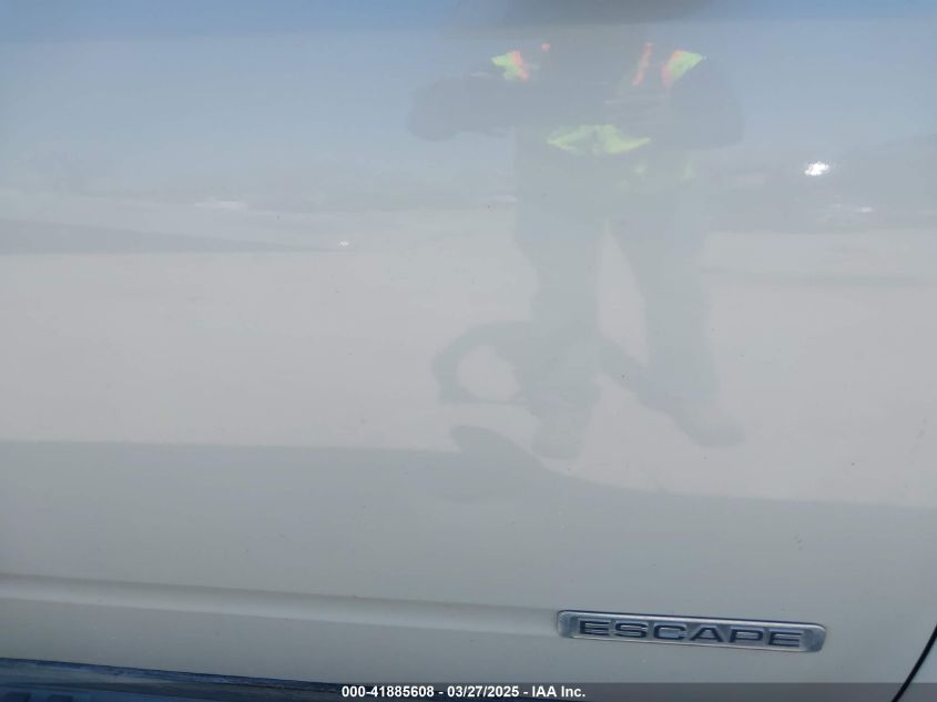 2008 Ford Escape Xlt VIN: 1FMCU93128KA06694 Lot: 41885608