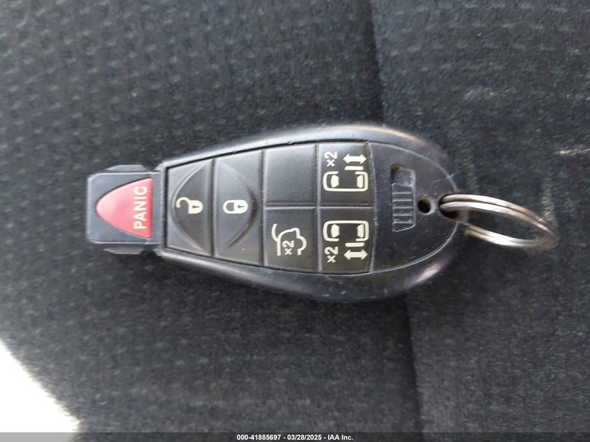 2012 CHRYSLER TOWN & COUNTRY VIN: 2C4RC1BG2CR164262