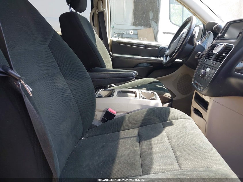 2012 CHRYSLER TOWN & COUNTRY VIN: 2C4RC1BG2CR164262