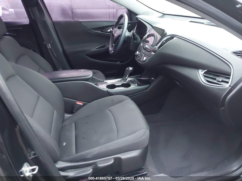 2018 CHEVROLET MALIBU VIN: 1G1ZD5ST4JF219521