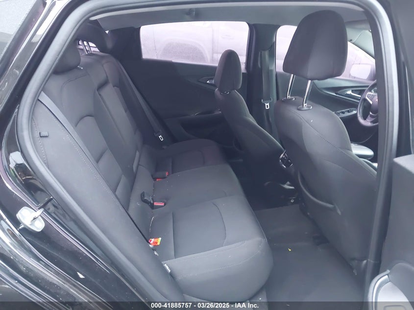 2018 CHEVROLET MALIBU VIN: 1G1ZD5ST4JF219521