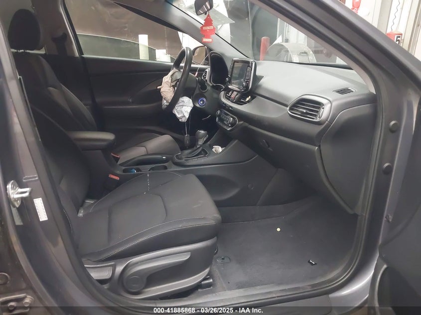 VIN KMHH35LE8JU013423 2018 HYUNDAI ELANTRA GT