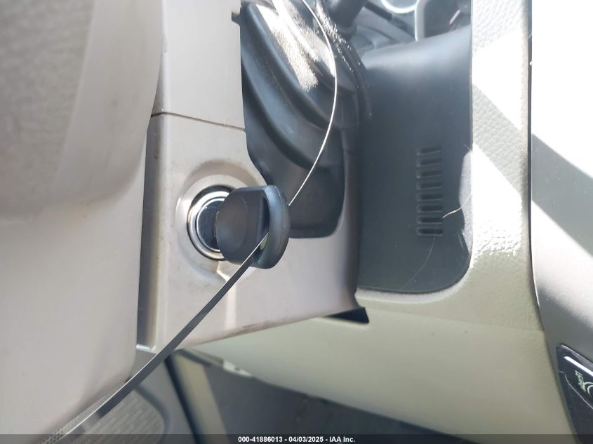 2007 Ford Expedition Xlt VIN: 1FMFU16527LA54637 Lot: 41886013