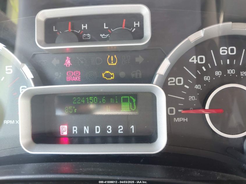 2007 Ford Expedition Xlt VIN: 1FMFU16527LA54637 Lot: 41886013