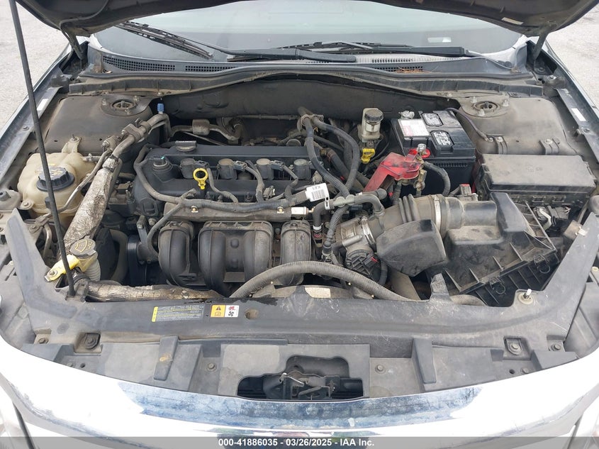 2011 FORD FUSION VIN: 3FAHP0HA2BR322918