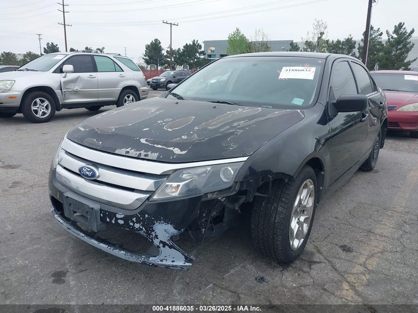 2011 FORD FUSION VIN: 3FAHP0HA2BR322918