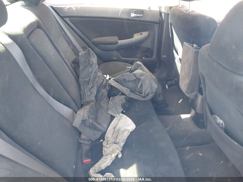 2007 HONDA ACCORD VIN: 1HGCM56447A228016