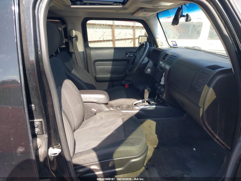 2006 HUMMER H3 SUV VIN: 5GTDN136468137230