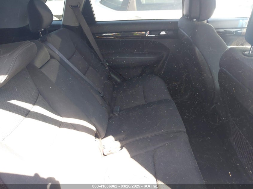 2011 Kia Sorento Lx VIN: 5XYKT3A16BG133609 Lot: 41886962