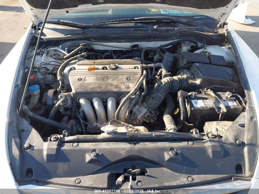 2006 HONDA ACCORD VIN: 1HGCM568X6A007831