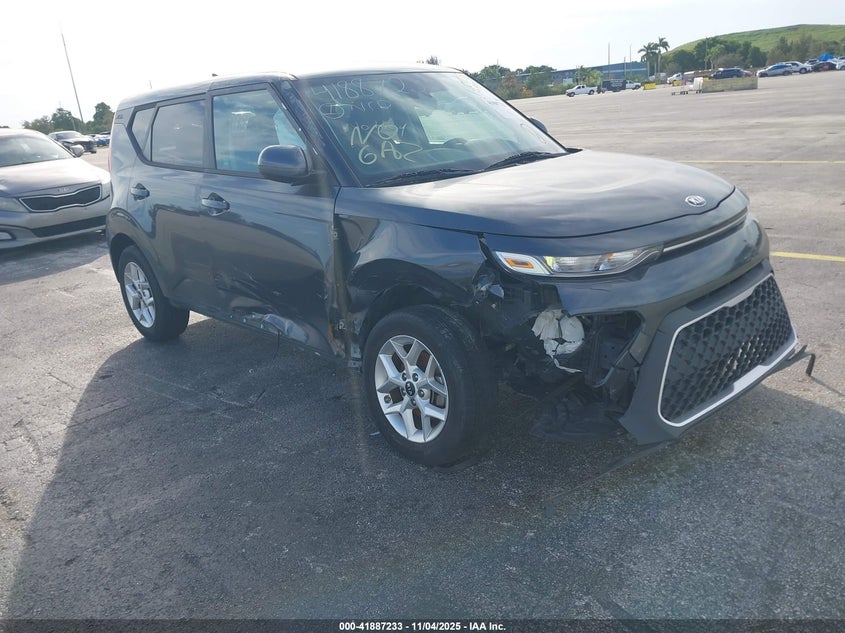 2021 KIA SOUL S - KNDJ23AU8M7747943