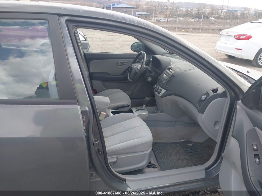 2007 HYUNDAI ELANTRA VIN: KMHDU46D57U161062
