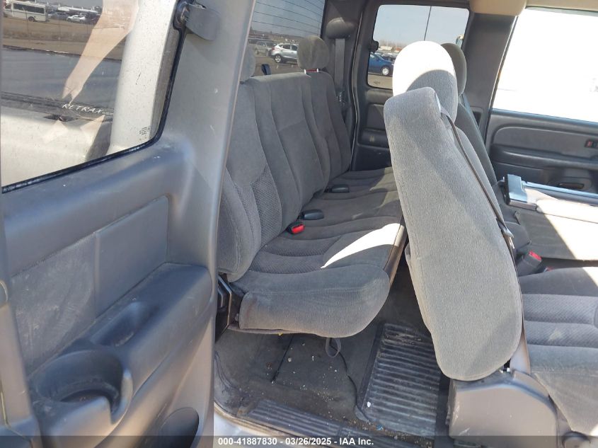 2004 Chevrolet Silverado 1500 Z71 VIN: 2GCEK19T741199576 Lot: 41887830