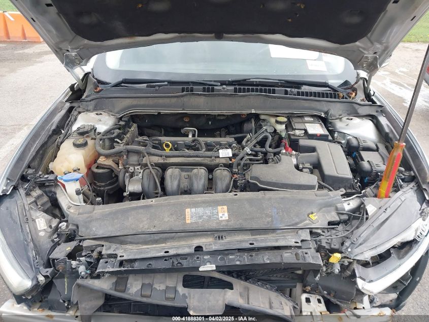 Image 10 of 2016 Ford Fusion  salvage vehicle - Lot #41888301 at IAAI