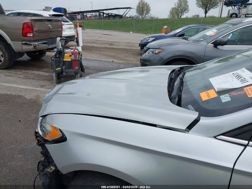 Image 16 of 2016 Ford Fusion  salvage vehicle - Lot #41888301 at IAAI