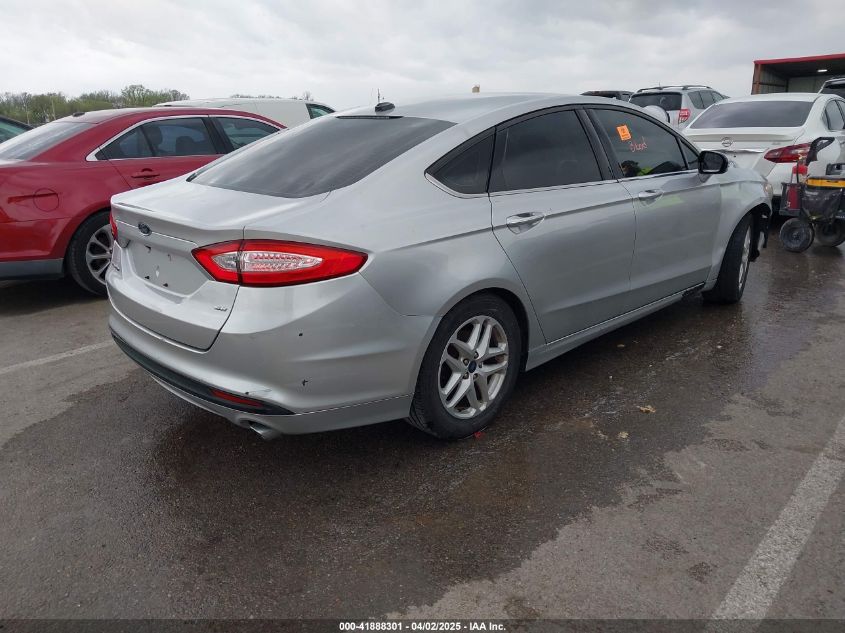 Image 4 of 2016 Ford Fusion  salvage vehicle - Lot #41888301 at IAAI