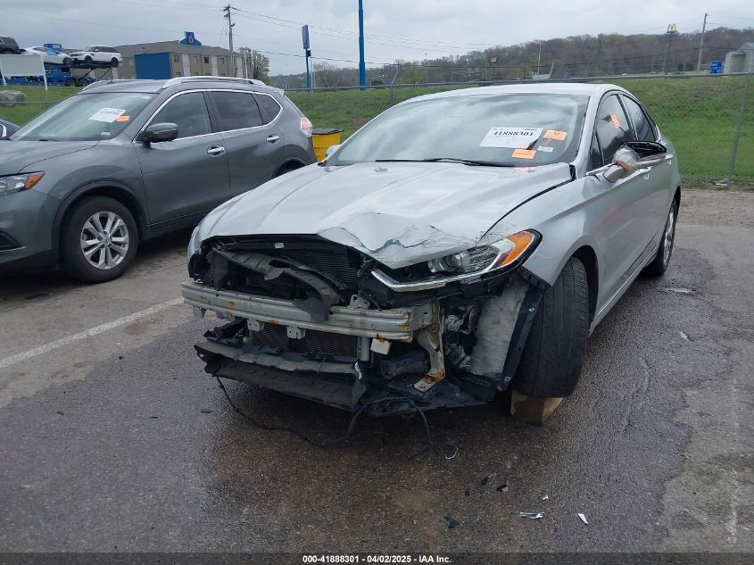 Image 6 of 2016 Ford Fusion  salvage vehicle - Lot #41888301 at IAAI