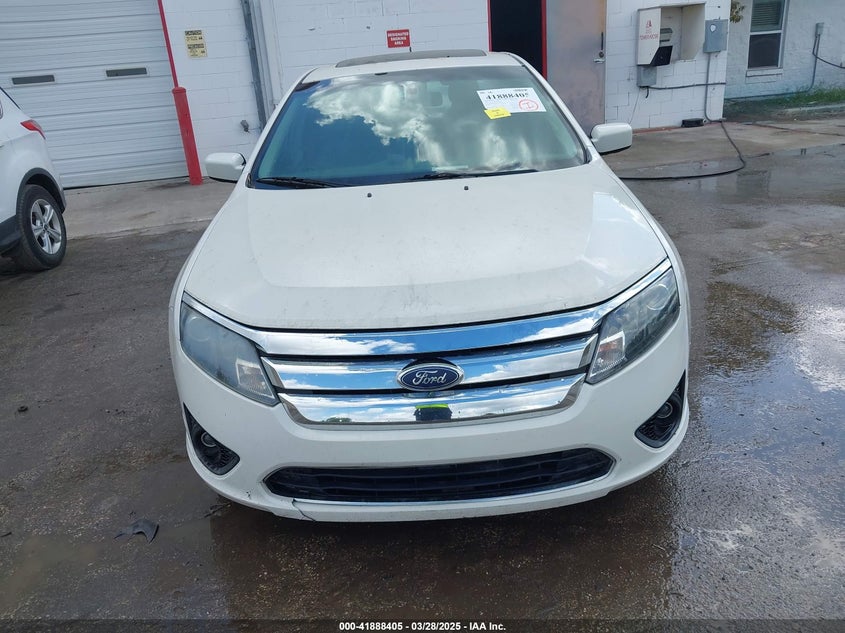 2011 FORD FUSION VIN: 3FAHP0HA0BR176938