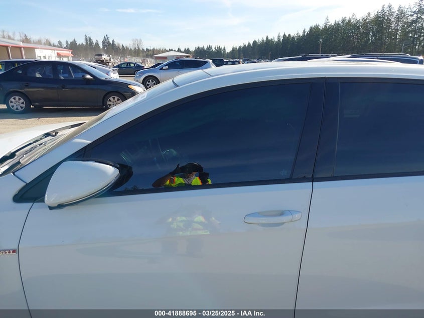 2016 Volkswagen Golf Gti Se W/Performance Package 4-Door VIN: 3VW447AU7GM021044 Lot: 41888695