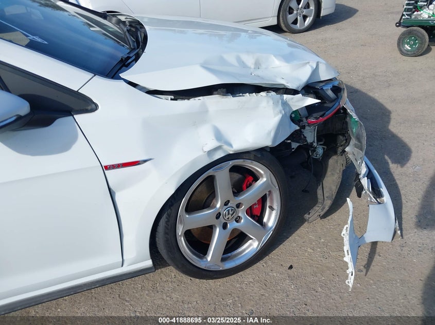 2016 Volkswagen Golf Gti Se W/Performance Package 4-Door VIN: 3VW447AU7GM021044 Lot: 41888695