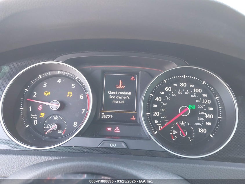 2016 Volkswagen Golf Gti Se W/Performance Package 4-Door VIN: 3VW447AU7GM021044 Lot: 41888695