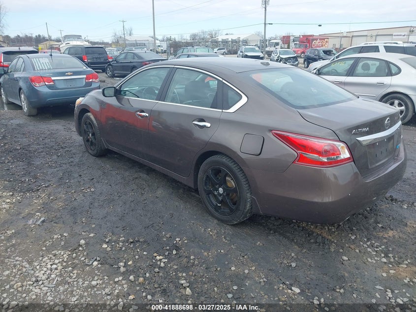2013 NISSAN ALTIMA VIN: 1N4AL3AP7DN415159