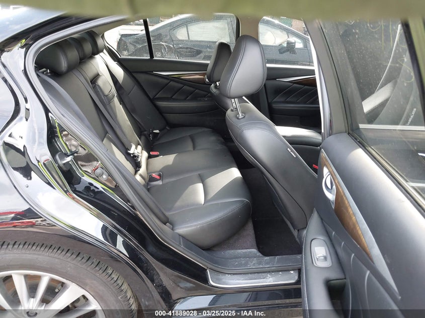 2019 INFINITI Q50 VIN: JN1EV7AR3KM556525