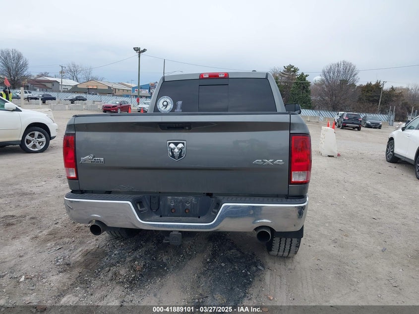 2012 DODGE RAM 1500 VIN: 1C6RD7LT4CS225032