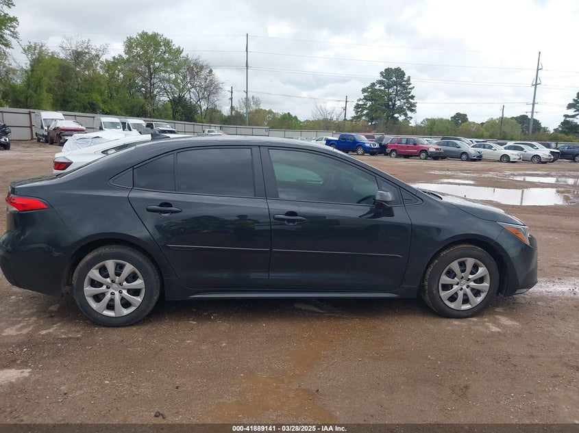 2022 TOYOTA COROLLA LE - 5YFEPMAE1NP274839